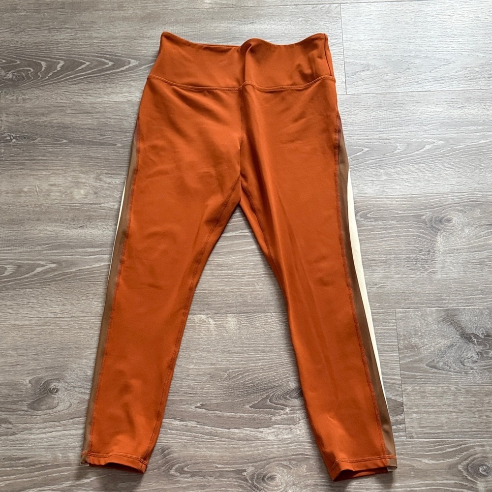 Zyia leggings